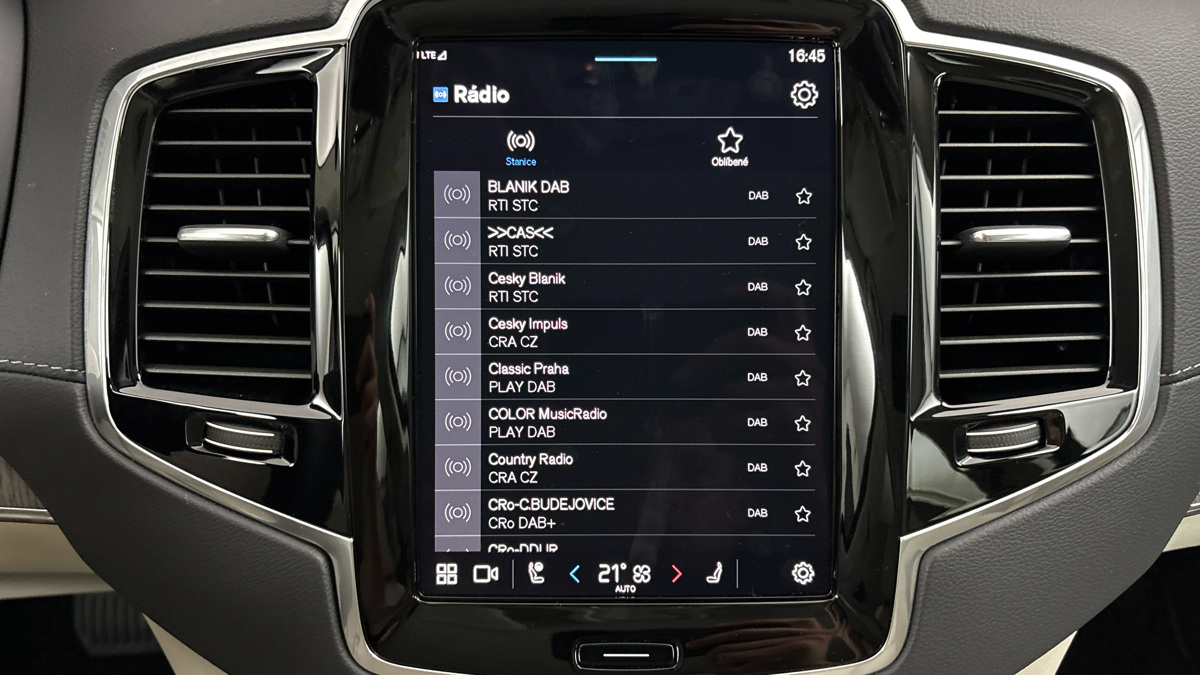 Volvo XC90 - 11