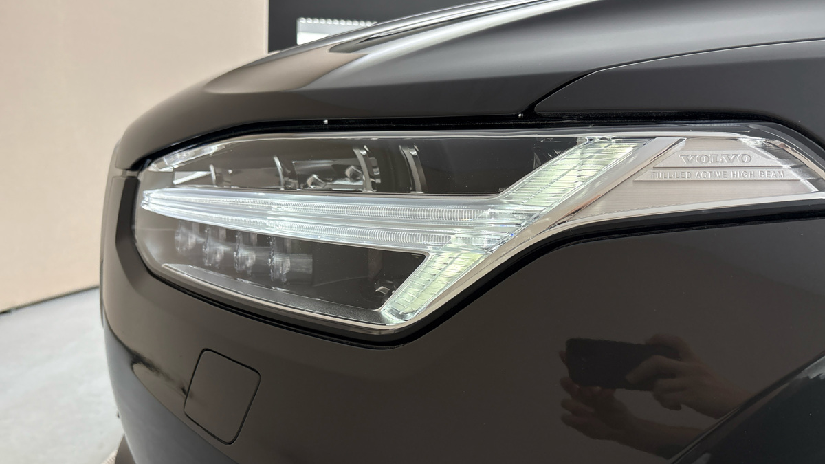 Volvo XC90 - 18