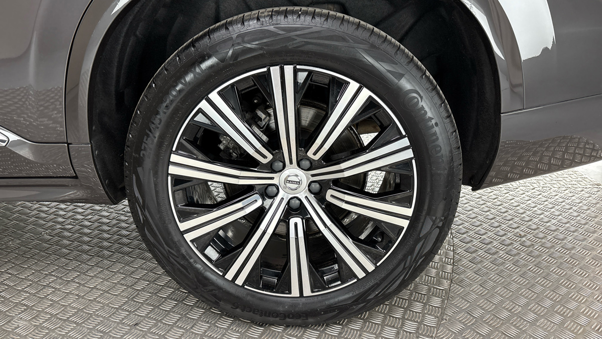Volvo XC90 - 19