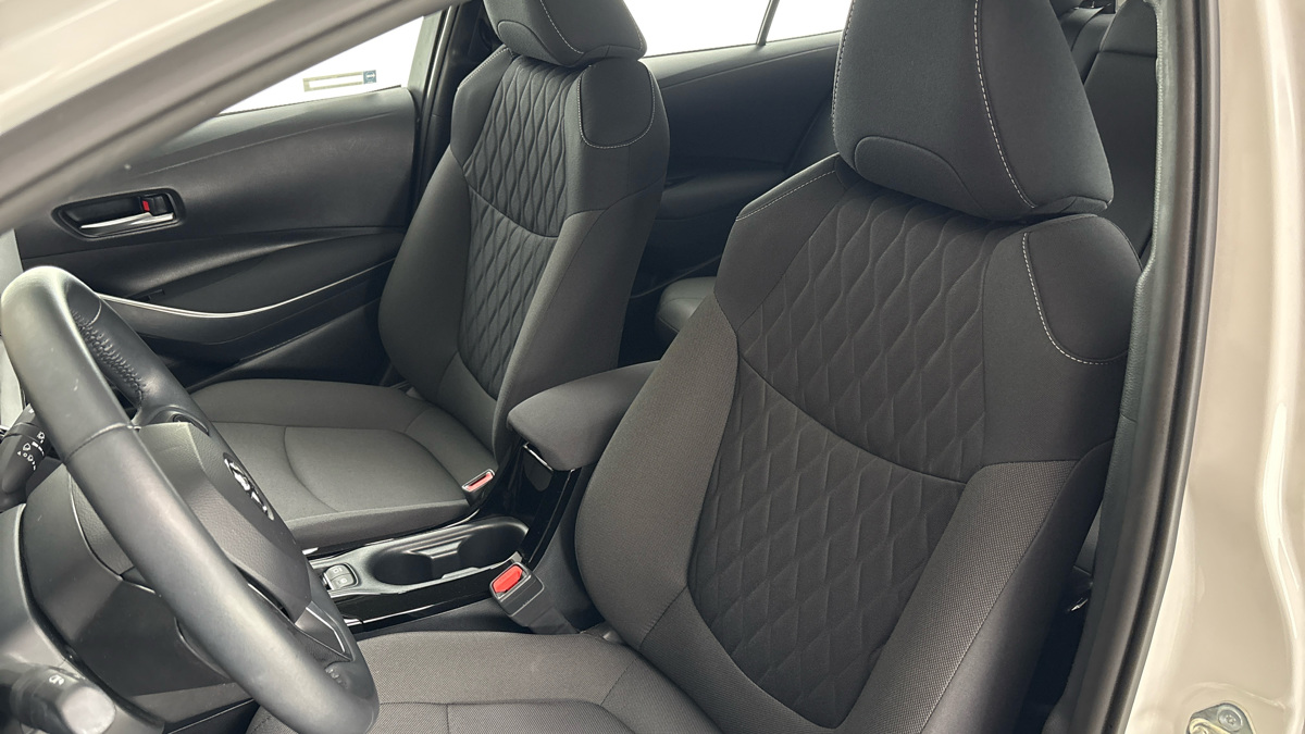 Toyota Corolla - 15