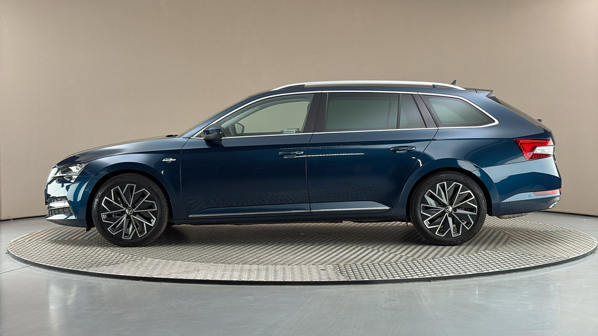 Škoda Superb - 4