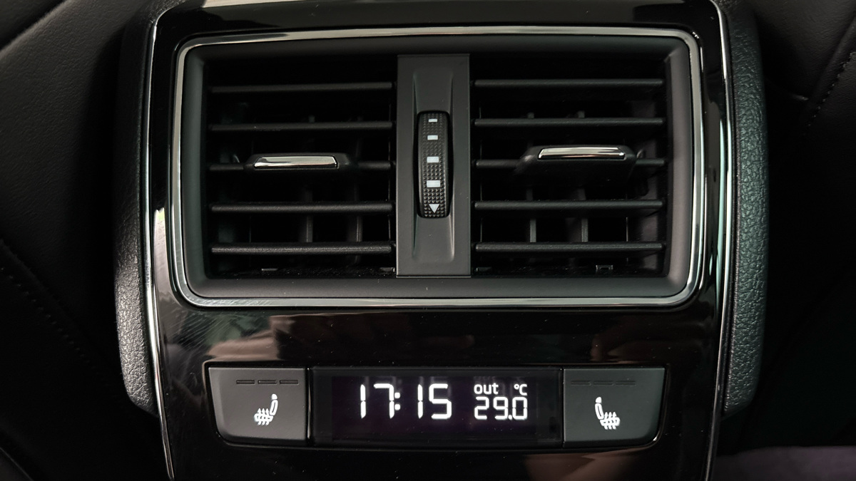 Škoda Superb - 23