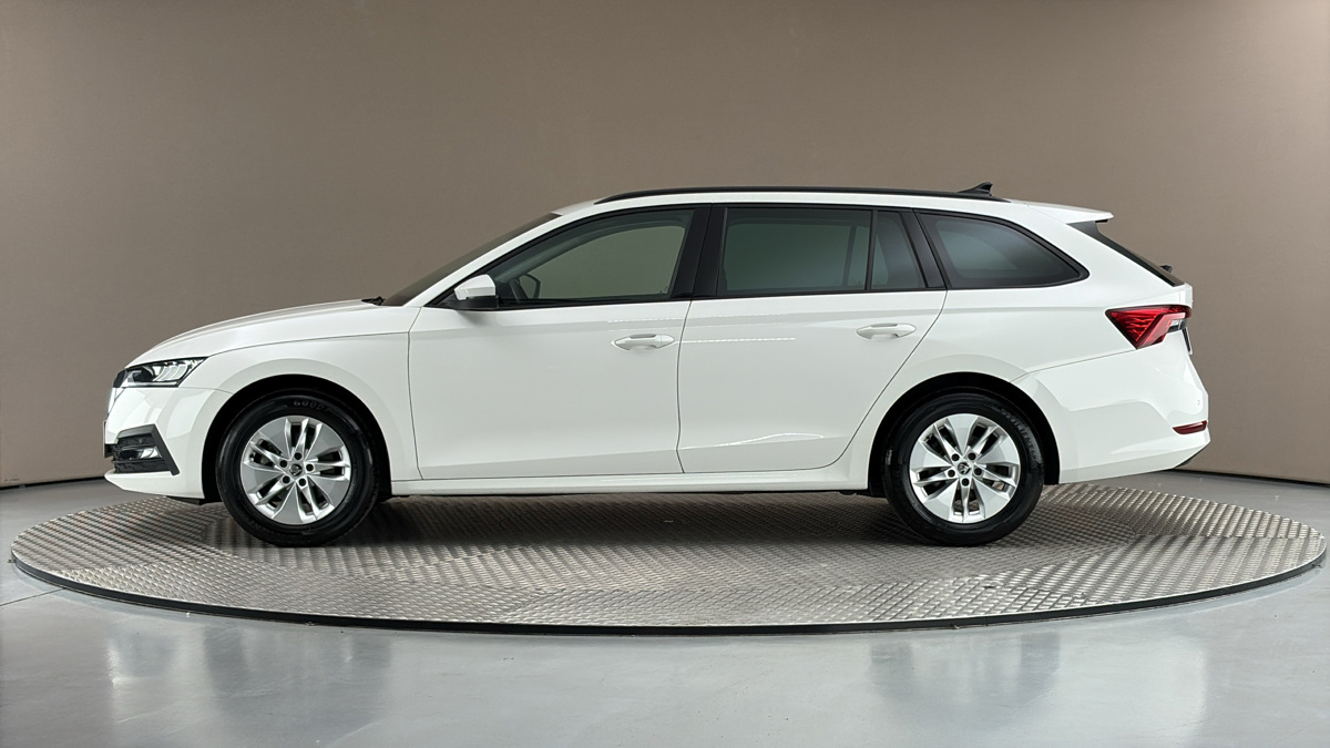 Škoda Octavia - 4