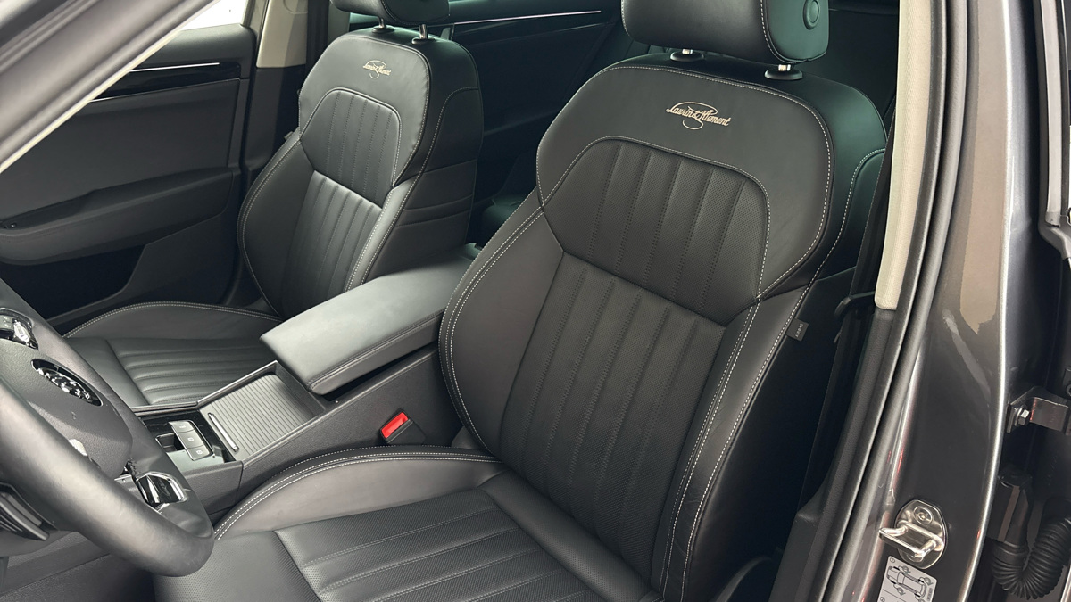 Škoda Superb - 15