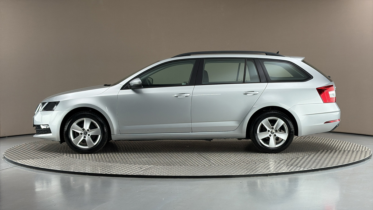 Škoda Octavia - 4