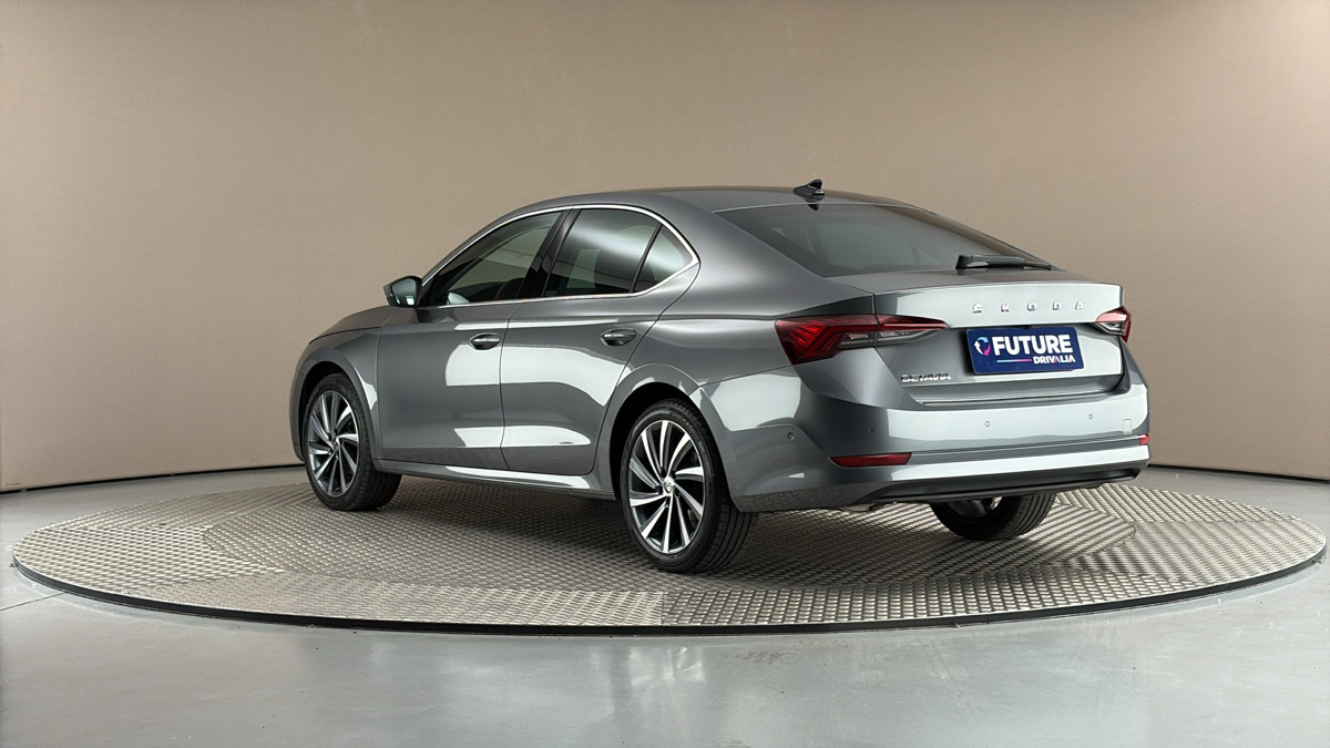 Škoda Octavia - 2