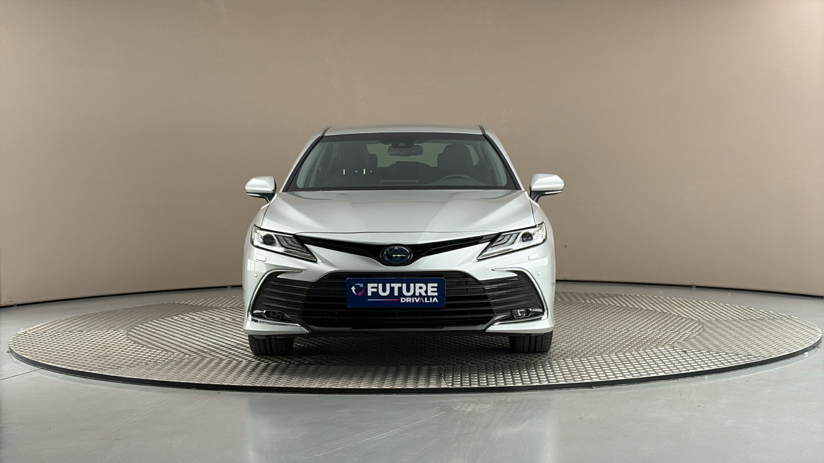 Toyota Camry - 3