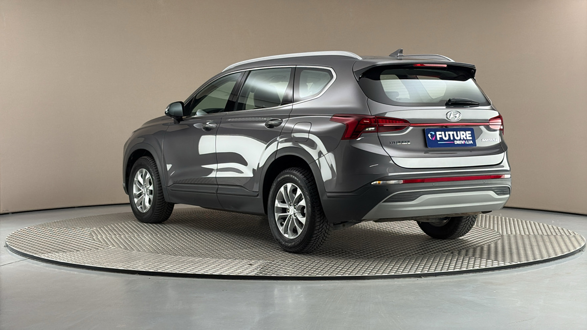 Hyundai Santa Fe - 2