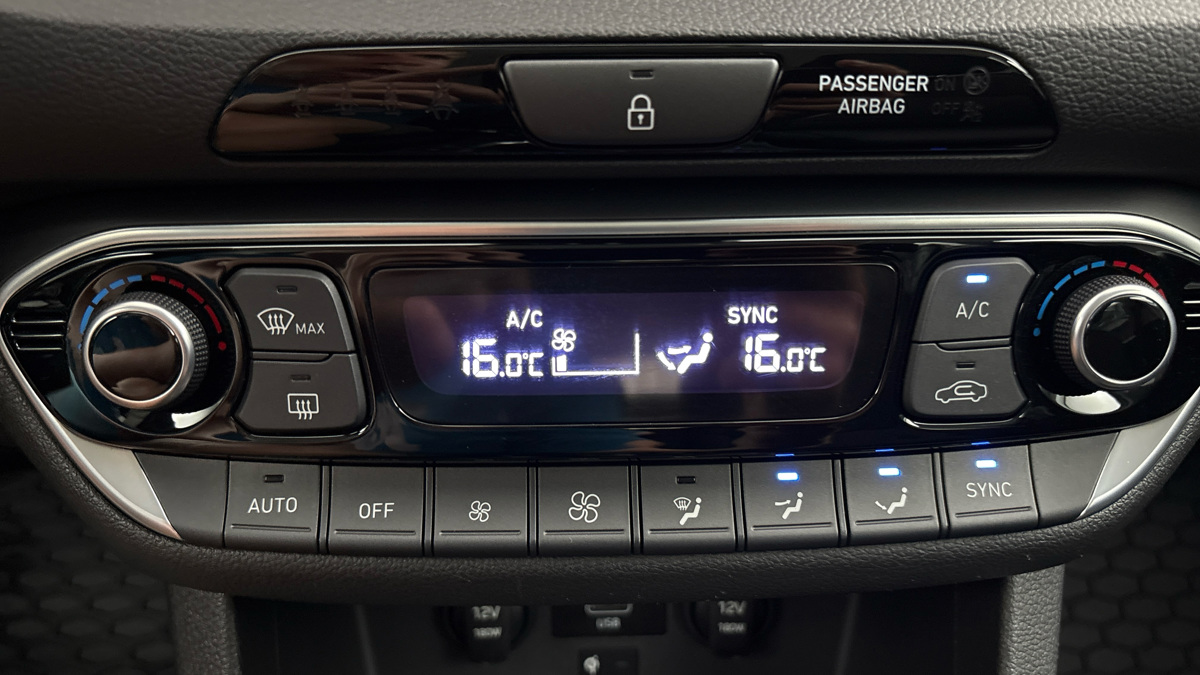 Hyundai i30 - 13