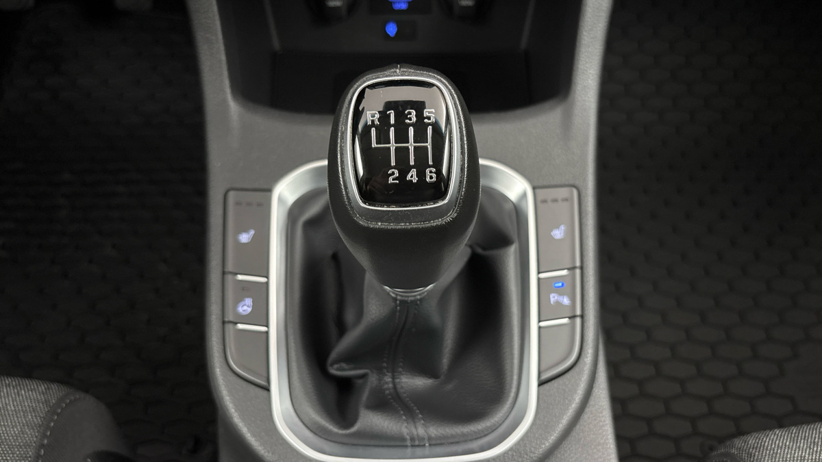 Hyundai i30 - 23