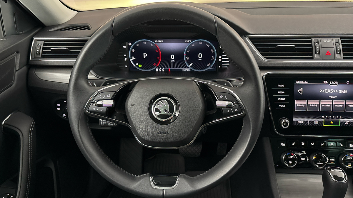 Škoda Superb - 9