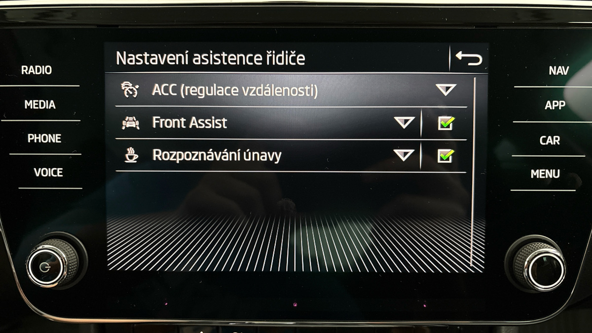 Škoda Superb - 24