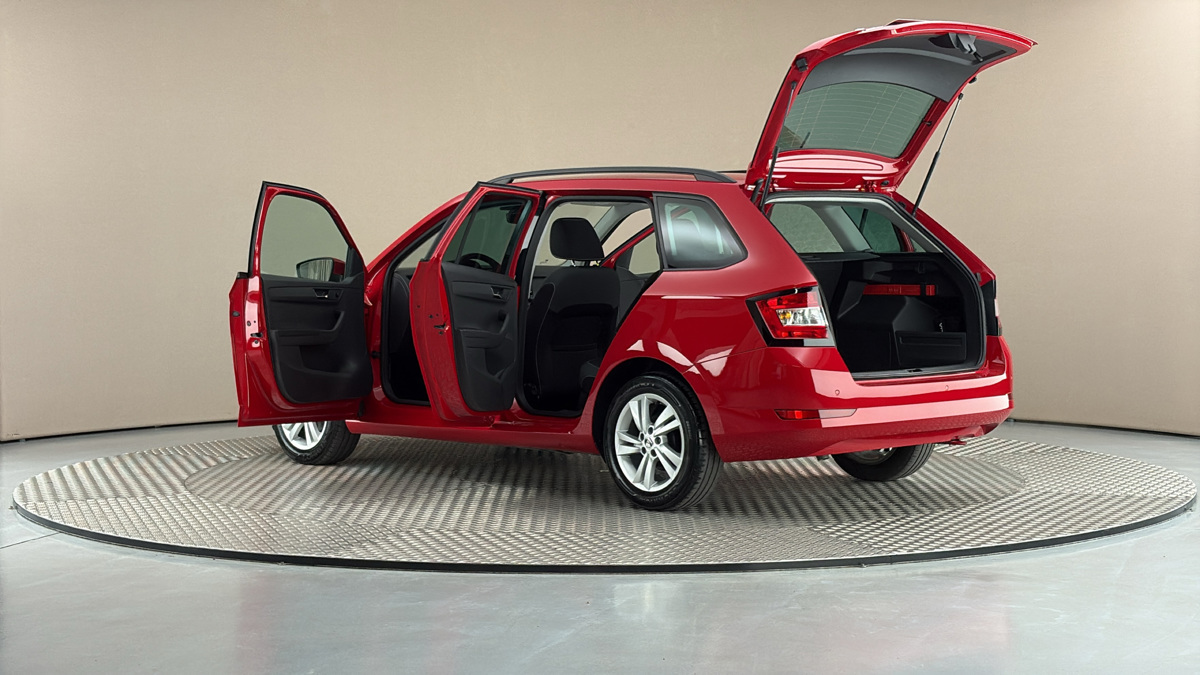 Škoda Fabia - 7
