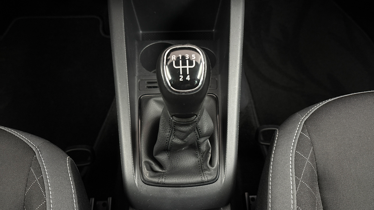 Škoda Fabia - 23