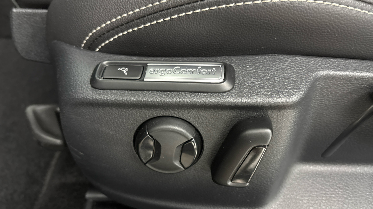 Volkswagen Passat - 21