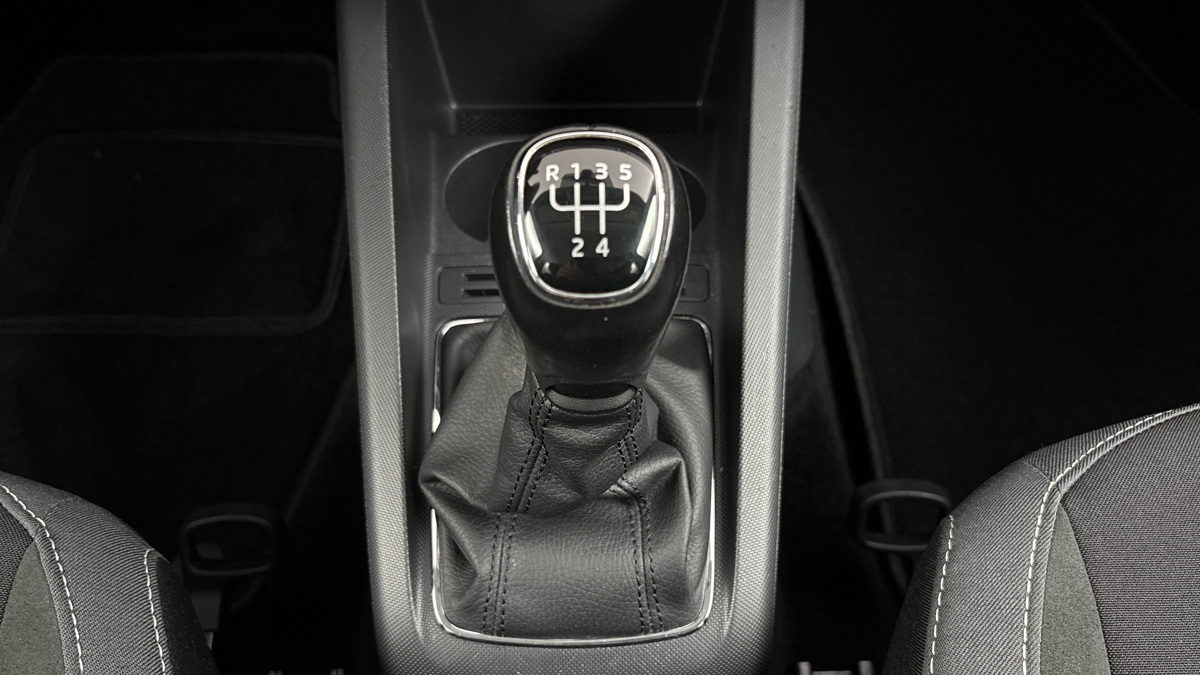 Škoda Fabia - 23