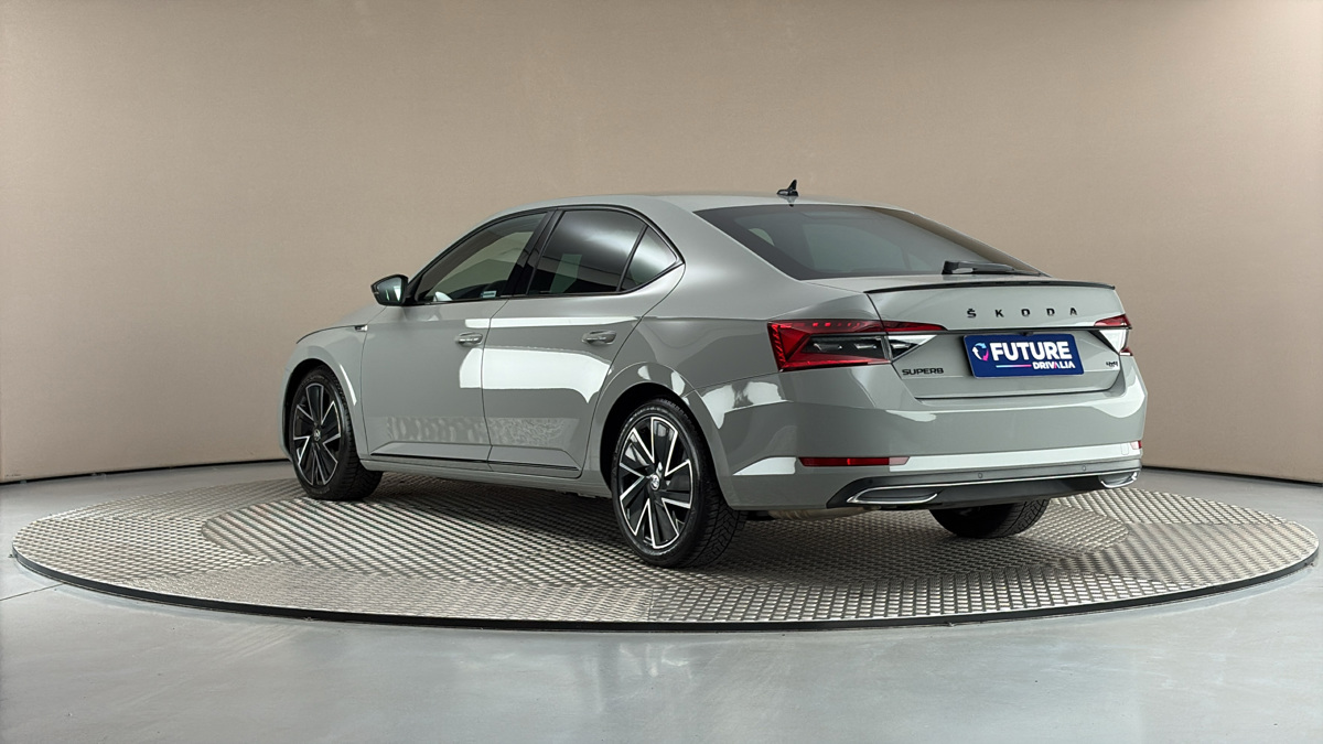 Škoda Superb - 2