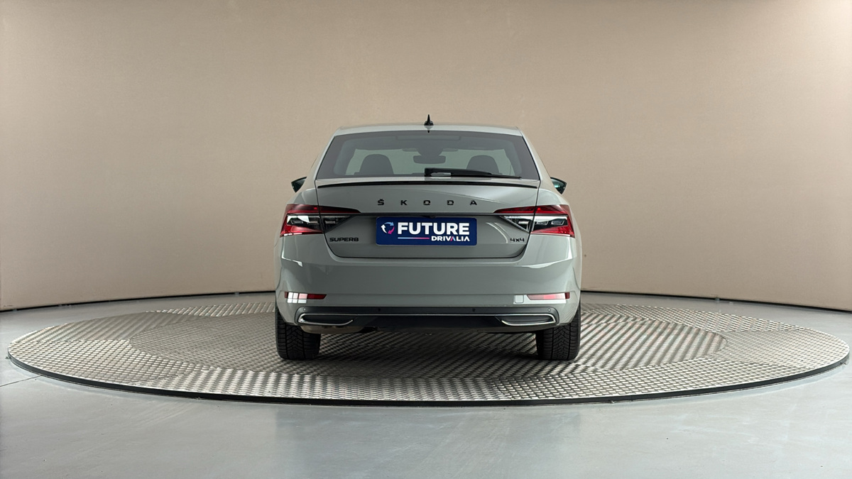 Škoda Superb - 5