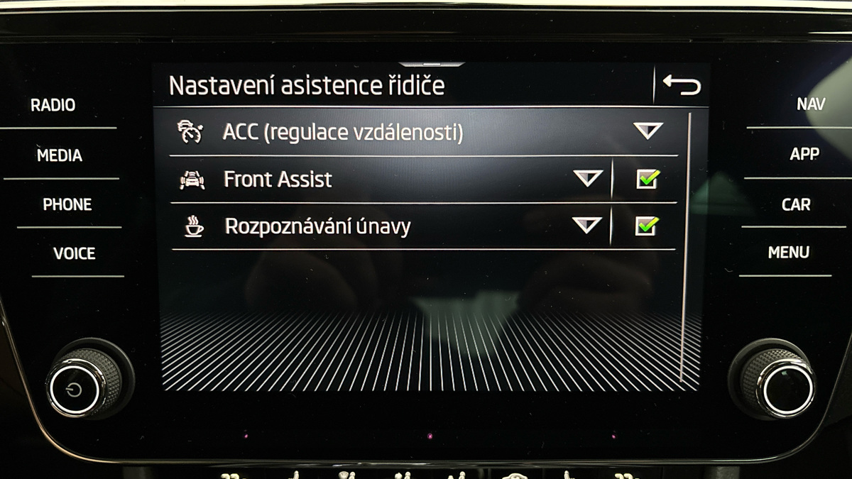 Škoda Superb - 26