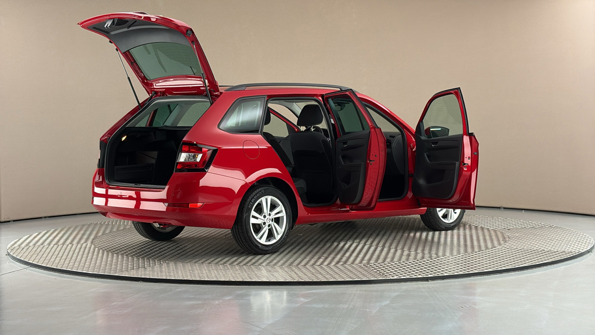 Škoda Fabia - 6