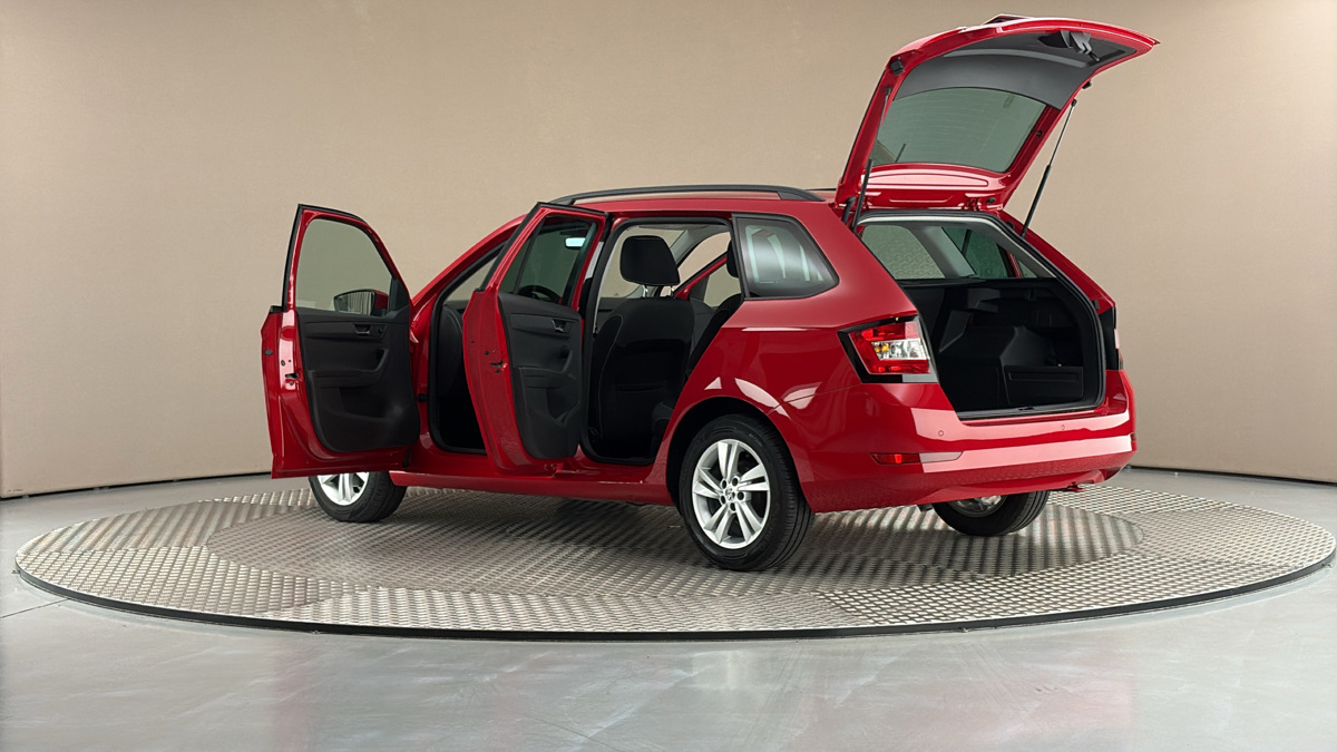 Škoda Fabia - 7