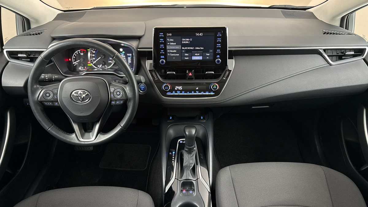Toyota Corolla - 8