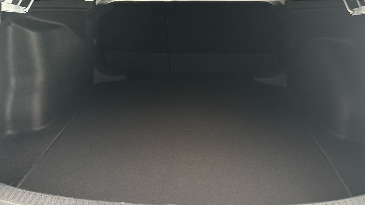 Toyota Corolla - 17