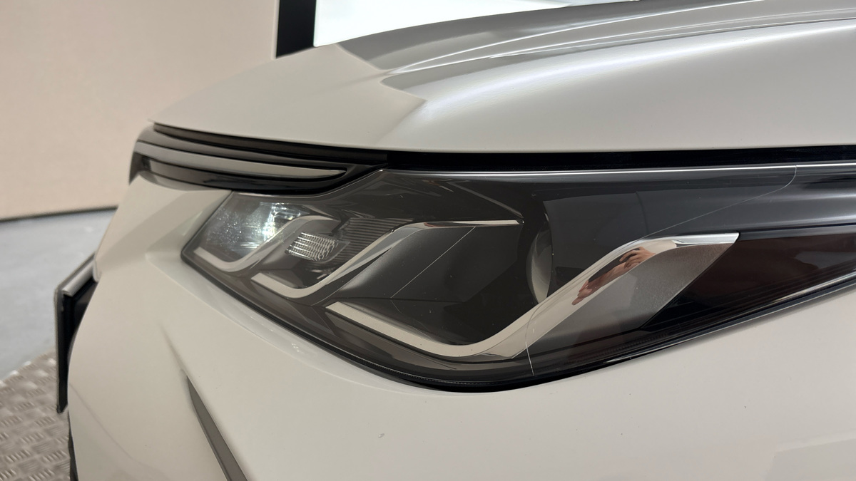 Toyota Corolla - 18