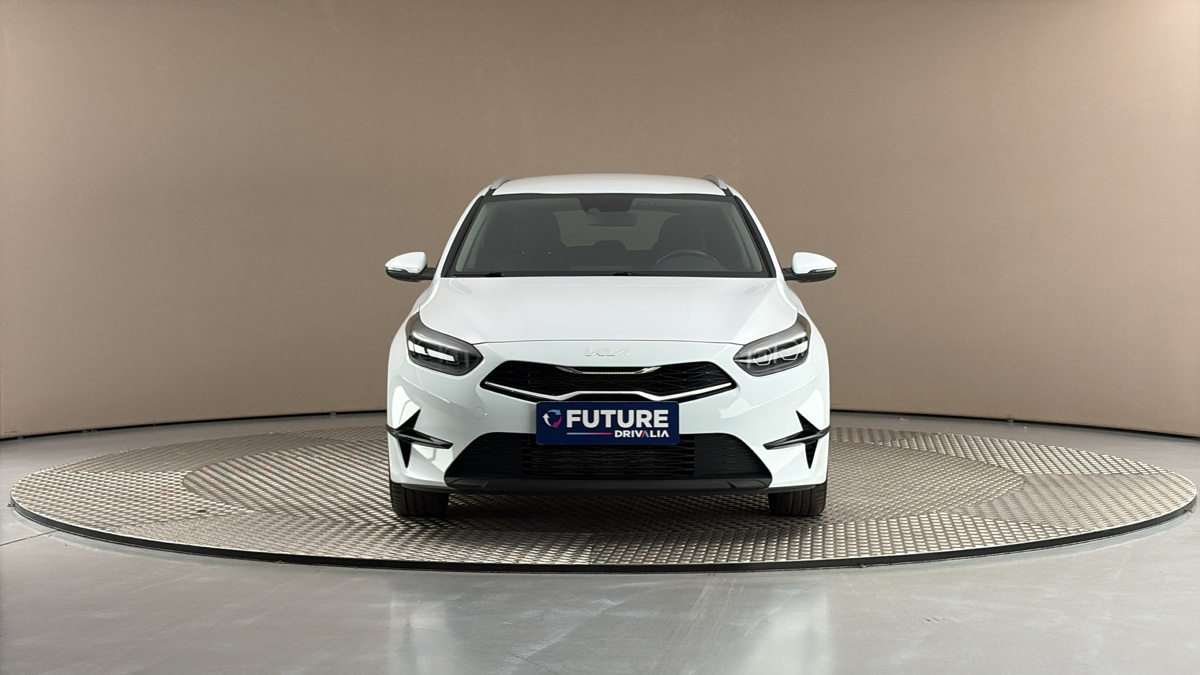 Kia Ceed - 3