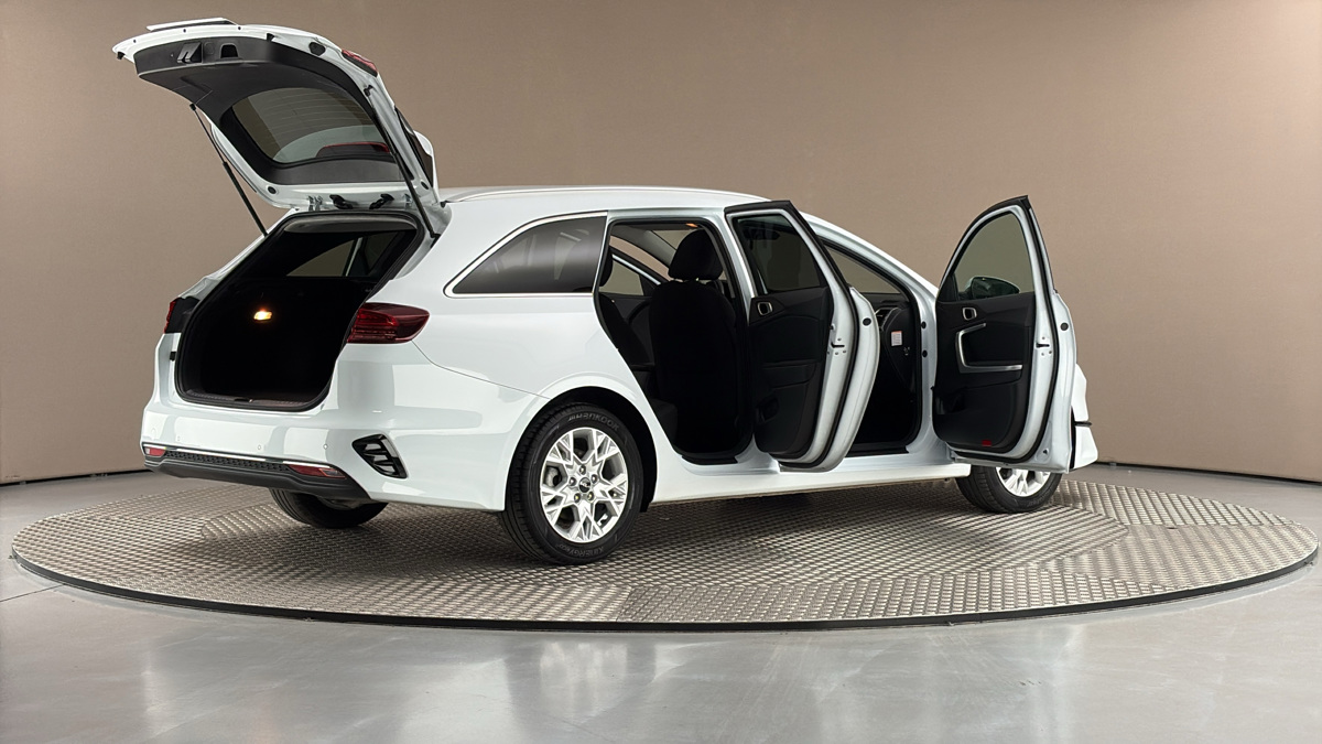 Kia Ceed - 6