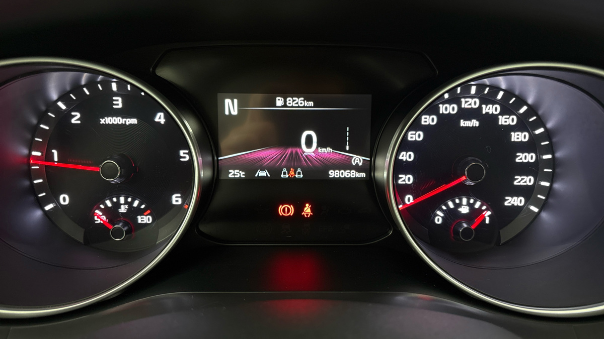 Kia Ceed - 10