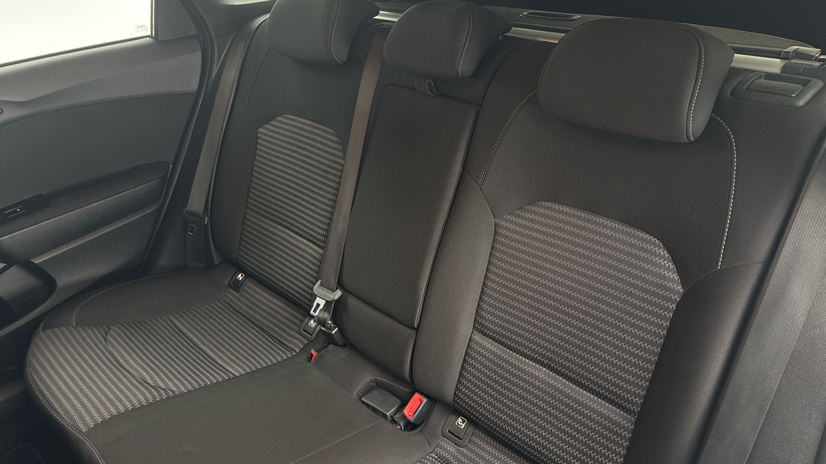 Kia Ceed - 16