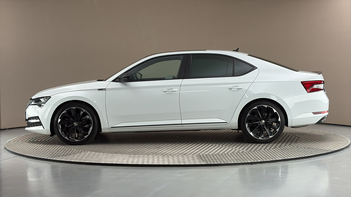 Škoda Superb - 4