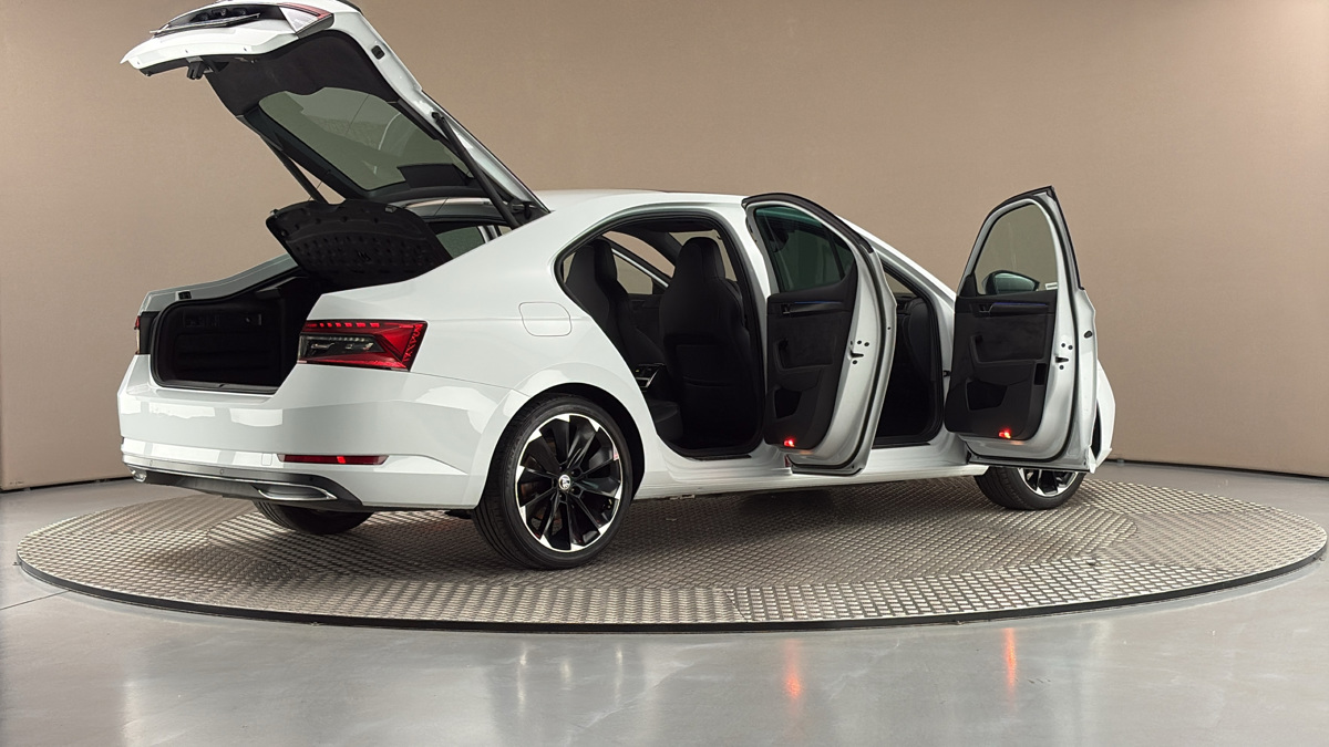 Škoda Superb - 6