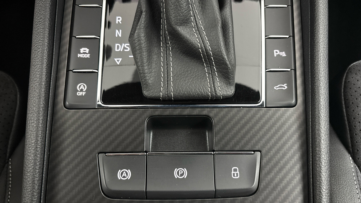 Škoda Superb - 23