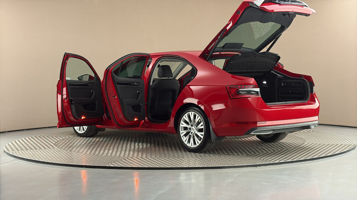 Škoda Superb - 7