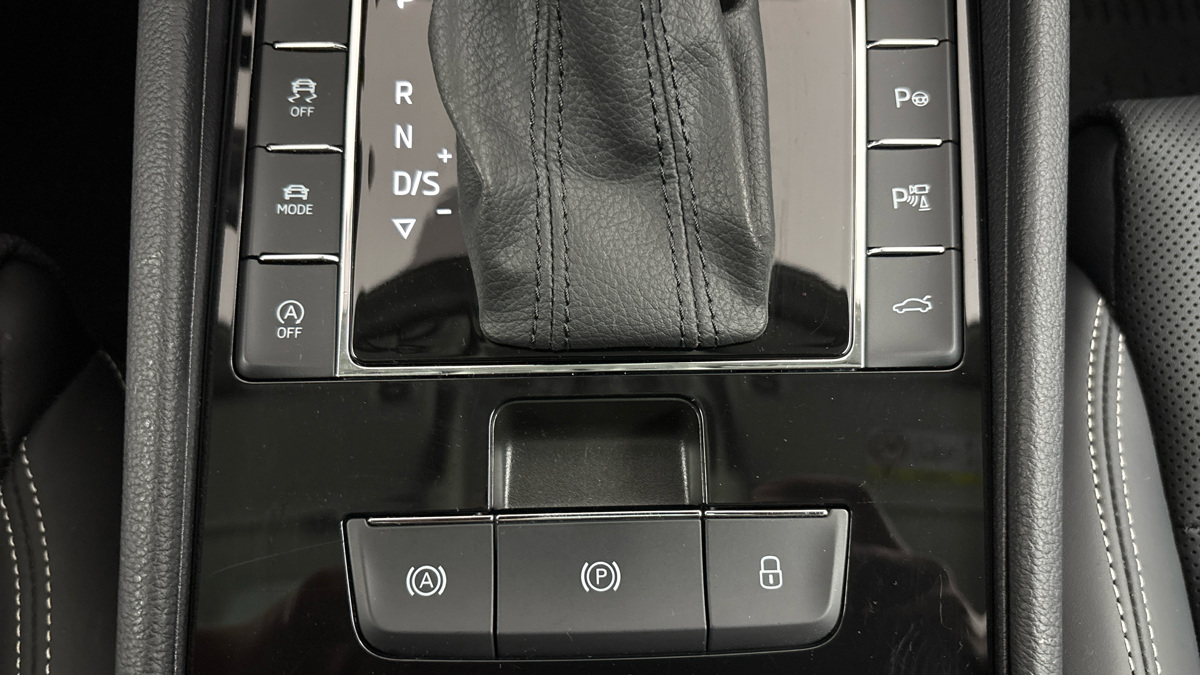 Škoda Superb - 27