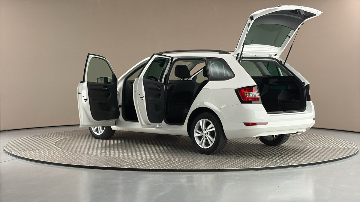 Škoda Fabia - 7