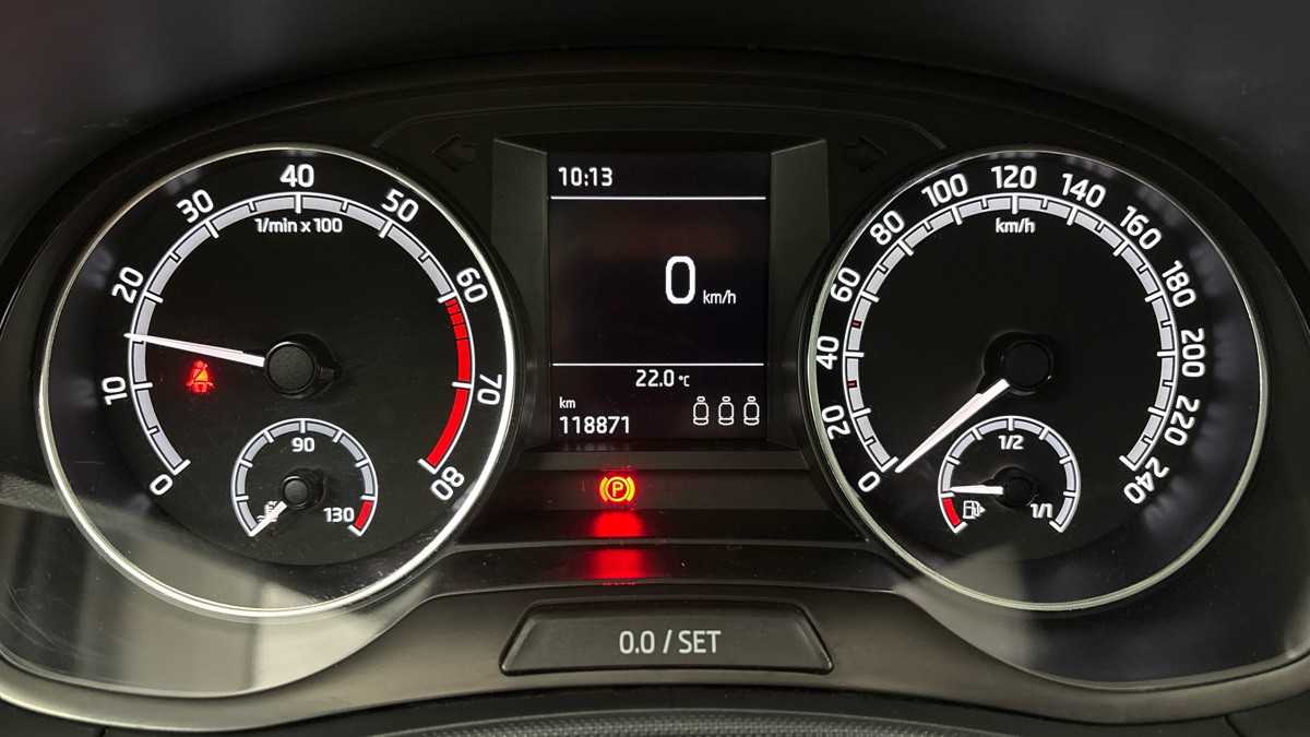 Škoda Fabia - 10