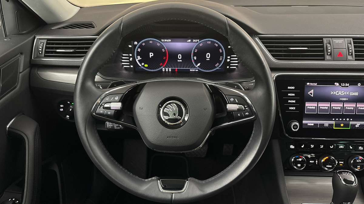 Škoda Superb - 9