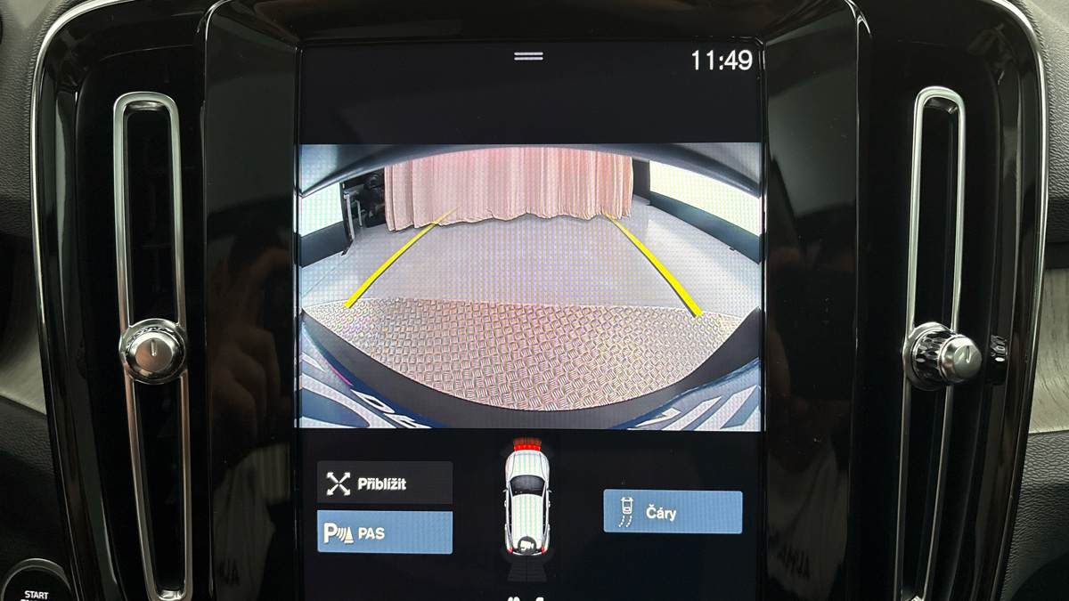 Volvo XC40 - 12
