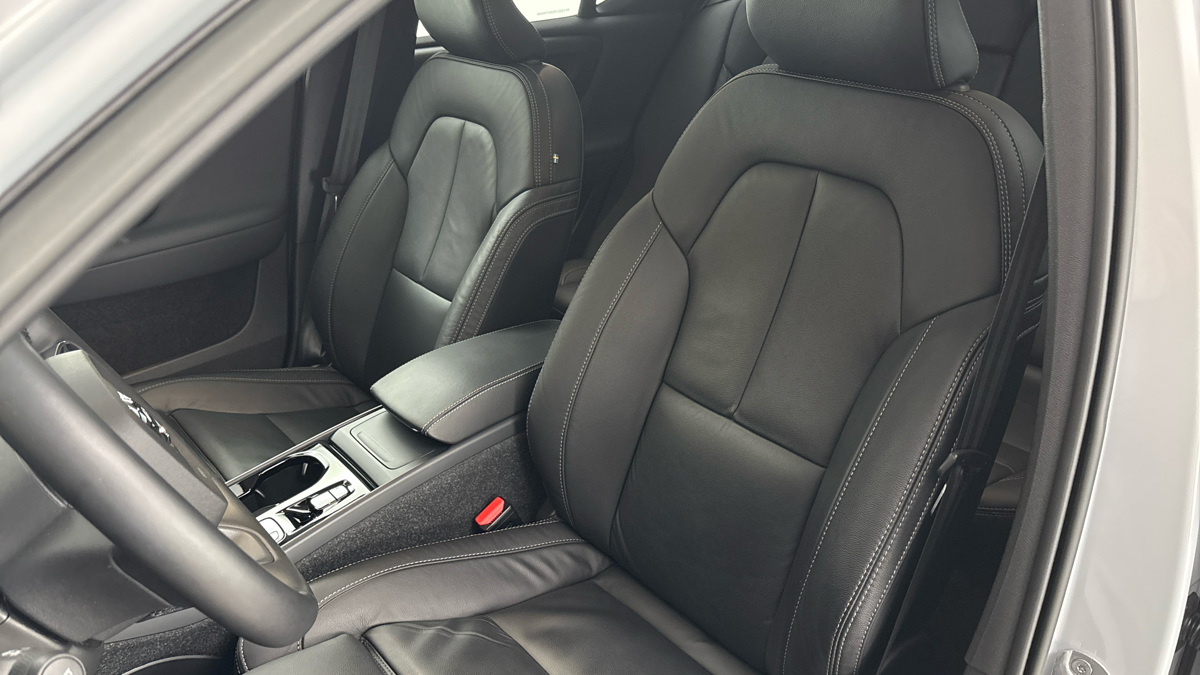Volvo XC40 - 15