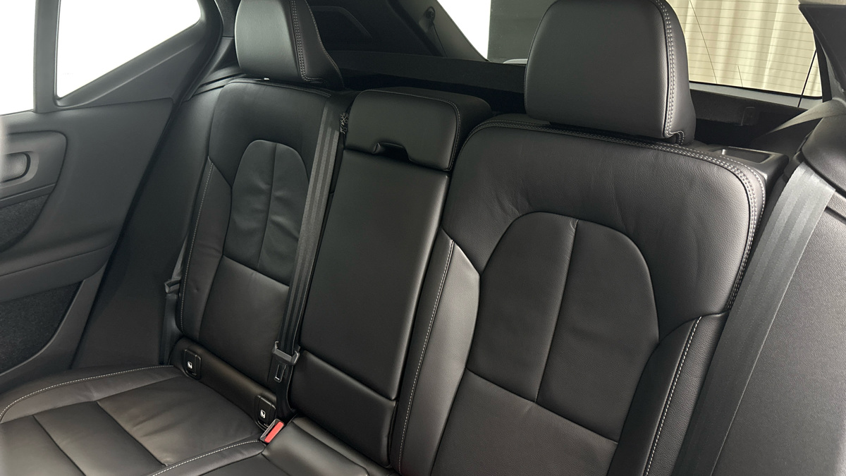 Volvo XC40 - 16