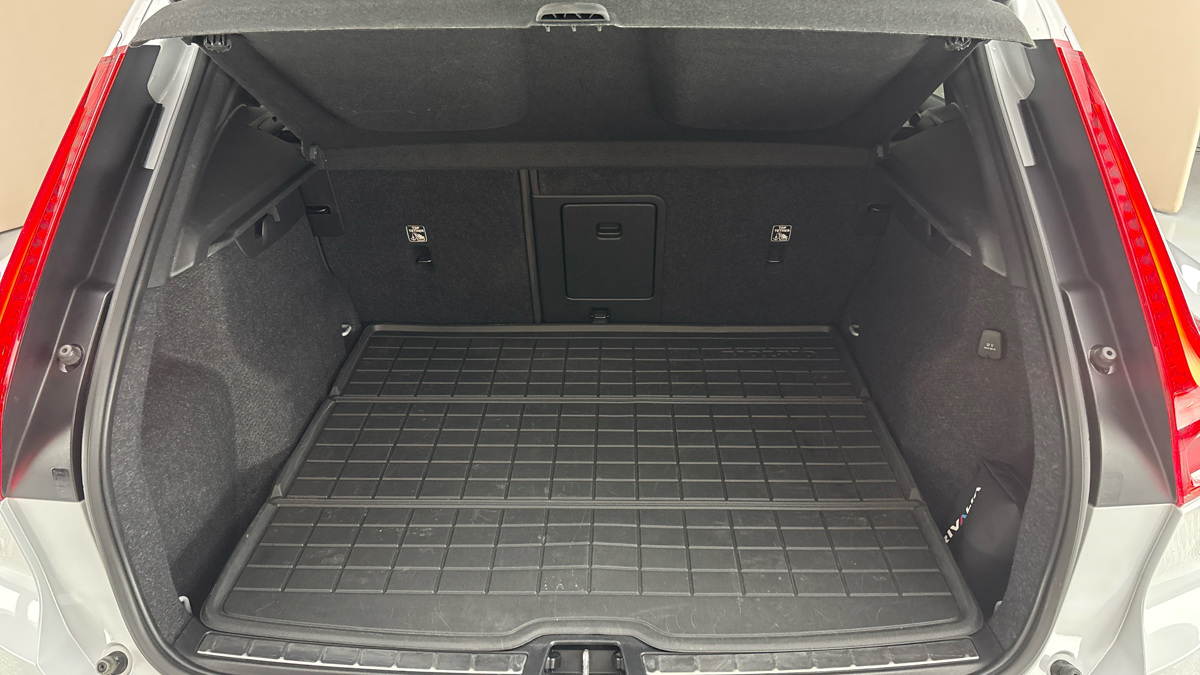 Volvo XC40 - 17