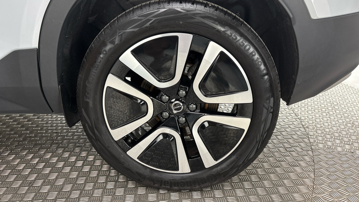 Volvo XC40 - 19