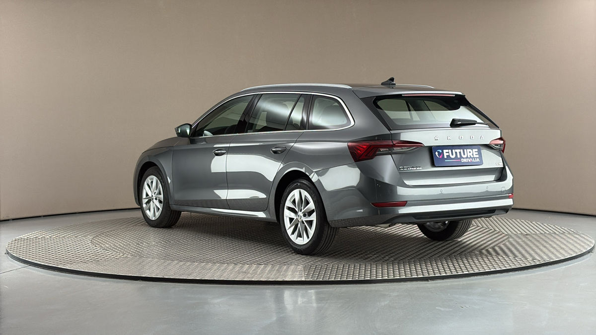 Škoda Octavia - 2