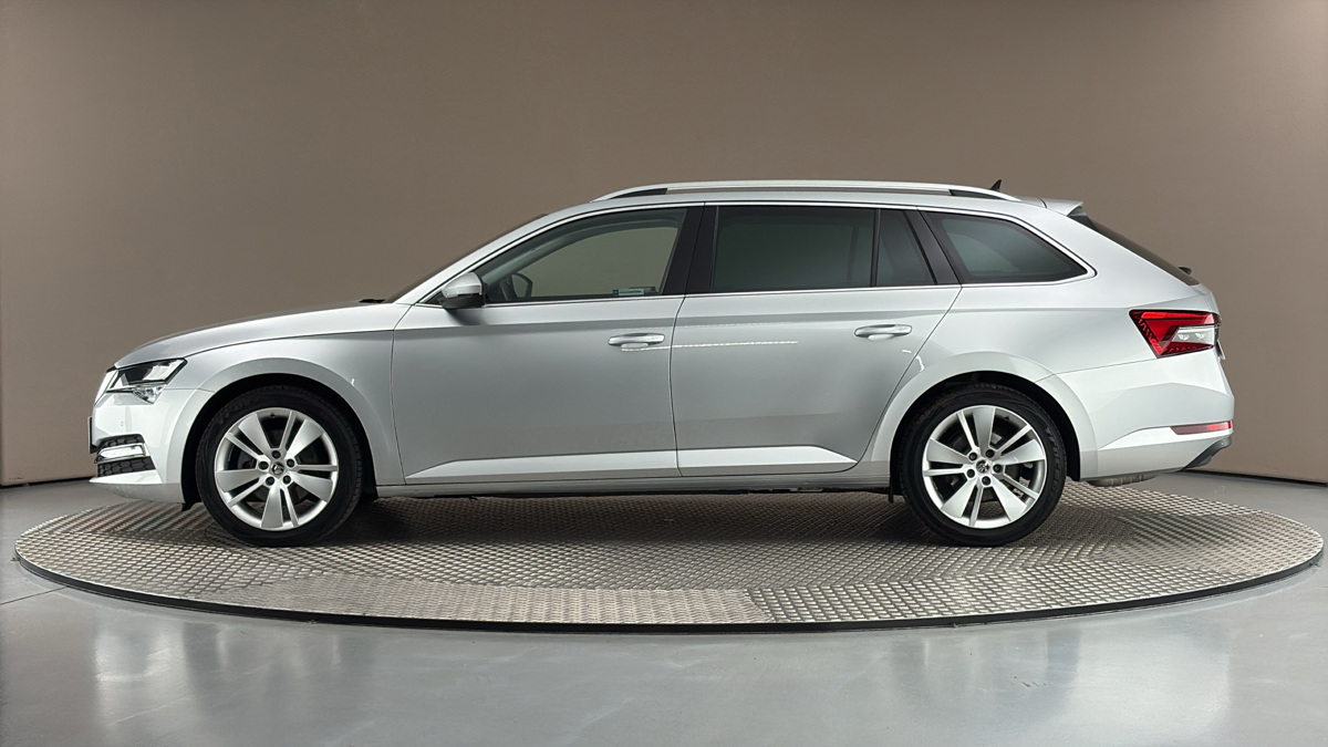 Škoda Superb - 4
