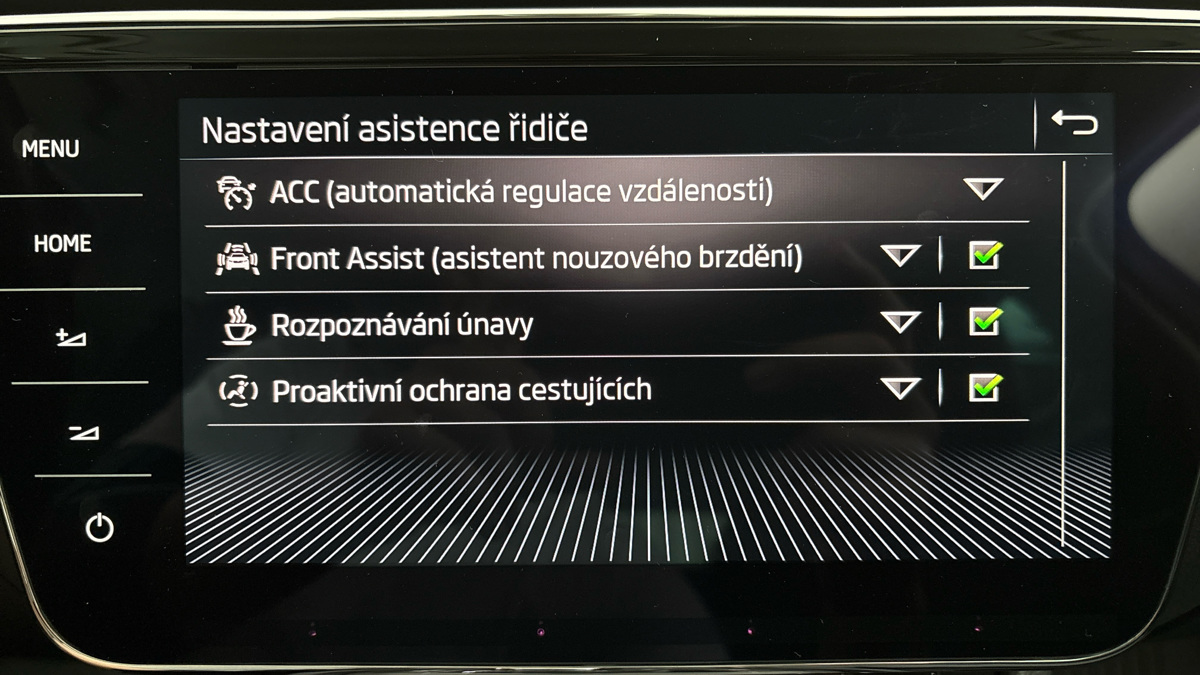Škoda Superb - 25