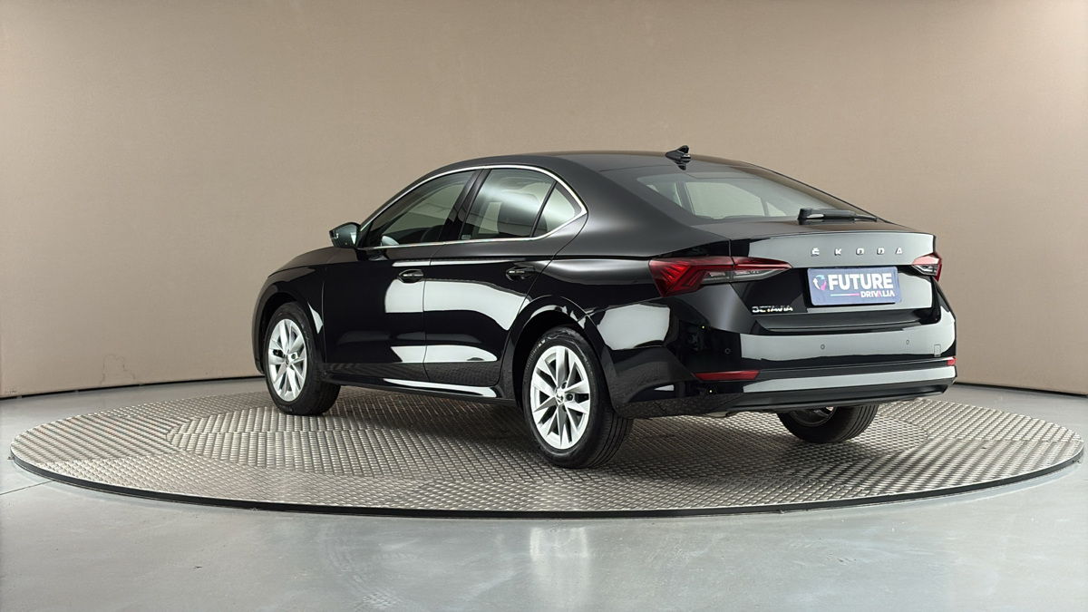 Škoda Octavia - 2