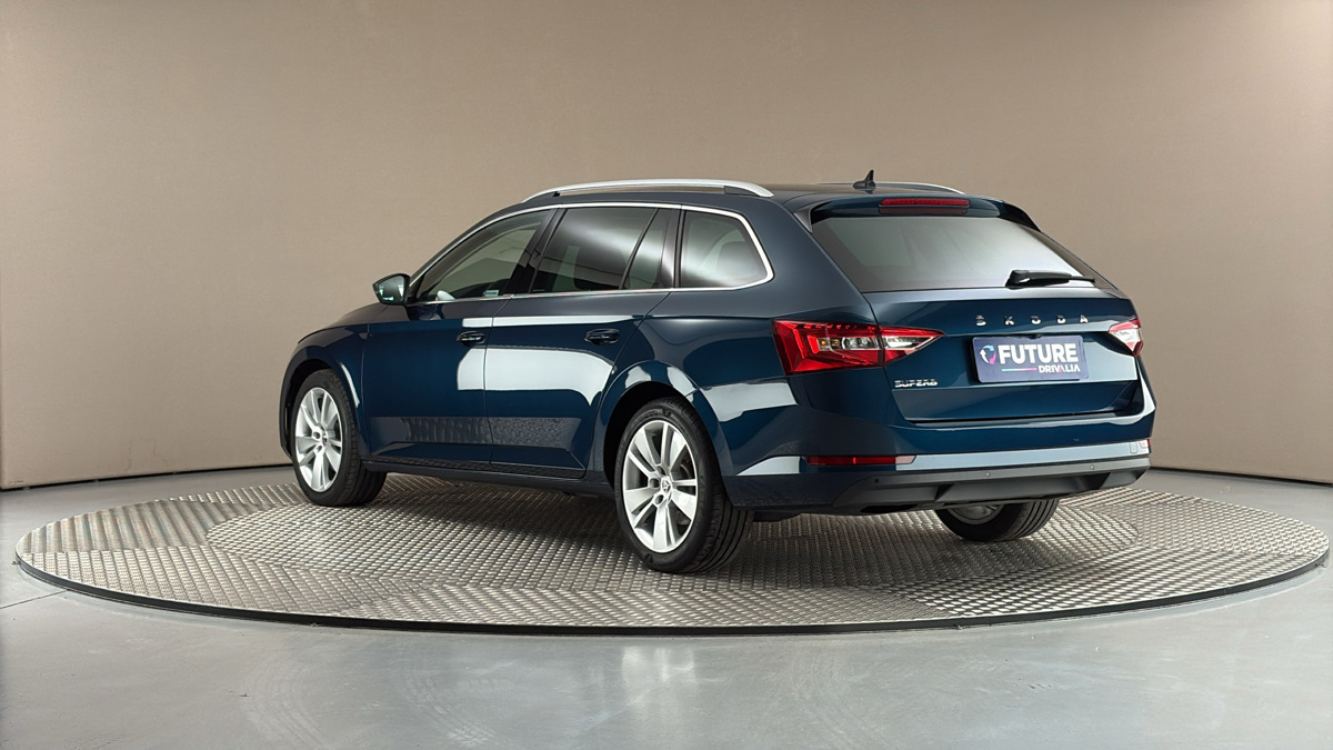 Škoda Superb - 2